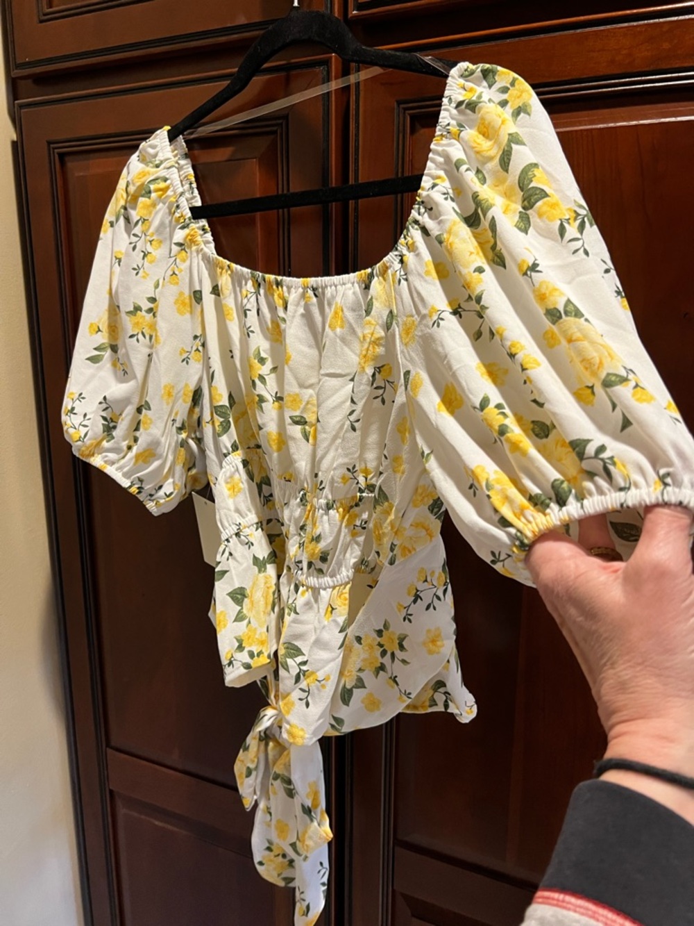 NWT Pie In The Sky White Yellow Floral Puff Sleeve Waist Tie Wrap - L - Picture 7 of 8